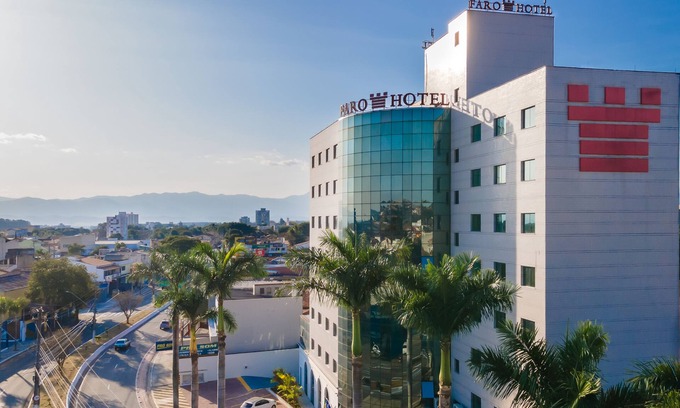 Taubate Hotel | Top-Rated Faro Hotel Taubaté with Pool and Spa Amenities