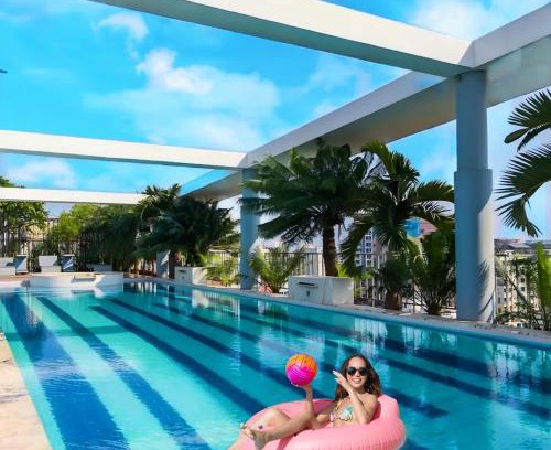 Dhaka Hotel | Elegant FARS Hotel & Resorts: Spa, Pool, and Dining Awaits