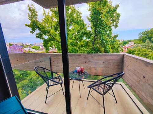 Caballito Apartment | Deluxe Balconies in the Heart of Buenos Aires - 4-Star Stay