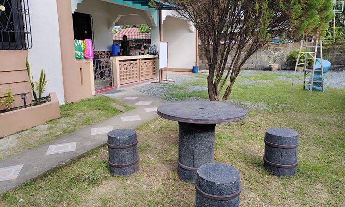 Naic House | FAST WIFI | PRIVATE | GATED | 1 Master Bedroom