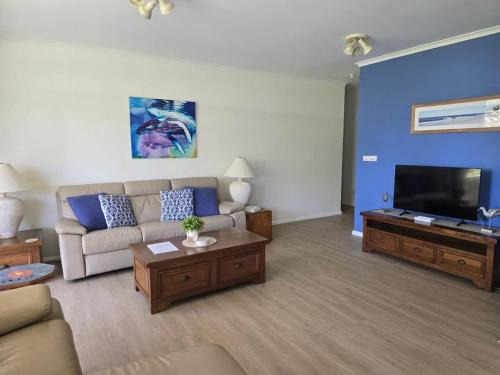 Mollymook Beach Apartment | Oceanfront Escape at Fathoms 1 with Stunning Views