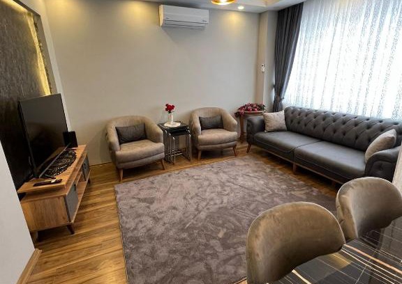 Fındıkzade Apartment | Guest Rated 9.2: Family & Pet Friendly in Fatih/Aksaray