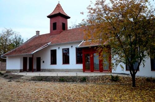 Bekescsaba House | Discover Fatornyos Tanyasi Vendégház: Top-Rated Stay