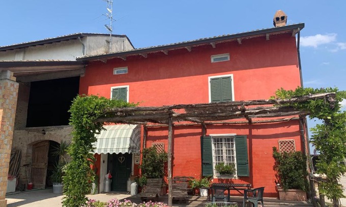 Samboseto House | Family-Friendly Fattoria Amelia with Kitchen & Pet Amenities