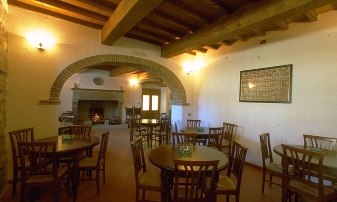 Poppi Apartment | Relaxing Fattoria Belvedere Three-Room Apartment Retreat