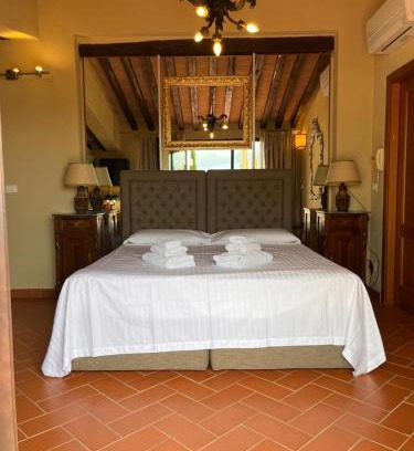 Rignano sull'Arno House | Idyllic Fattoria Casagrande with Pool and Oceanfront Views