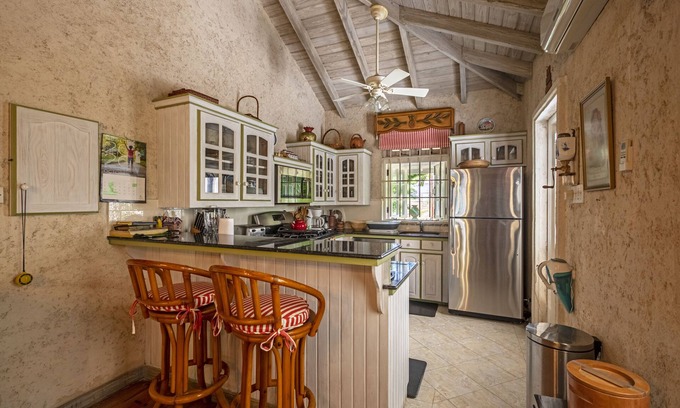 Reeds Bay Villa | Faul House, the Idyllic Getaway