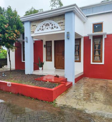 Purwokerto House | Favian Homestay