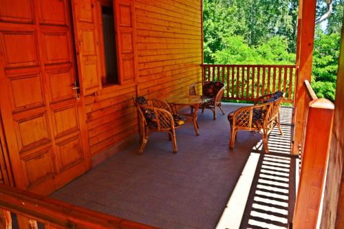 Bogacs Apartment | Favilla Üdülőház: Pet-Friendly Retreat with Great Amenities