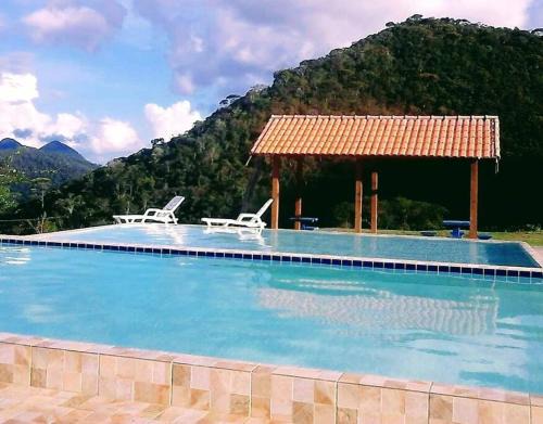 Teresopolis House | Cozy Fazenda Cantinho: Family-Friendly Retreat with Pool