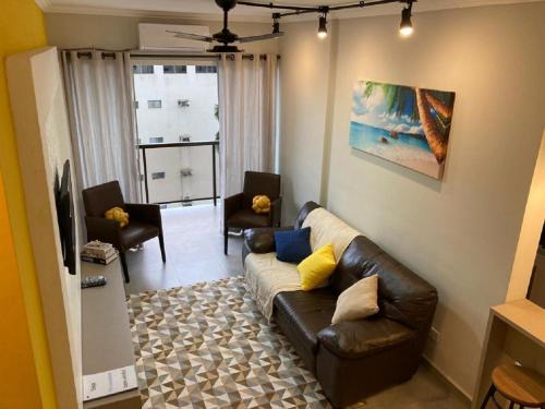 Vila Julia Apartment | Welcoming Fb HOME Guaruja: Beachside Retreat with Pool