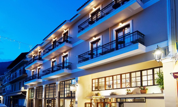 Delfoi Hotel | Discover Fedriades Delphi Hotel: 9/10 Reviews & Family-Friendly Amenities