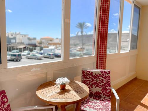 Pajara Apartment | Discover Fee4Me Casa Emilia: Steps from the Beach
