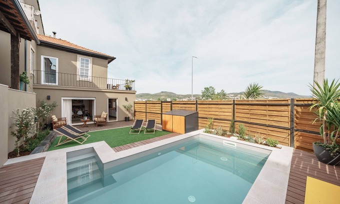 Peso da Regua Villa | Inviting Villa with Pool and Spa in Douro, Perfect for Families