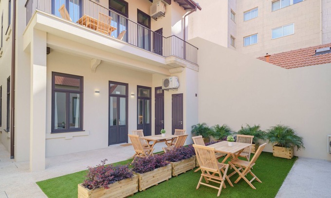 Leixões Apartment | Matosinhos Ocean Flat V: Pet Friendly & Steps to the Beach