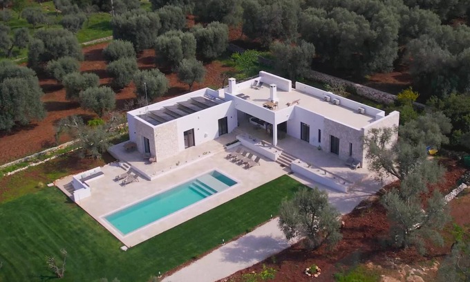 Carovigno Villa | Relaxing Retreat at Casa Pippo with Ocean Views & Spa