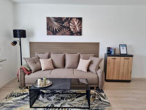 Holsterhausen Apartment | Feeling Home - Moderne 3-Zimmer Ferienwohnung am Uniklinikum, Nähe Messe und Rüttenscheid