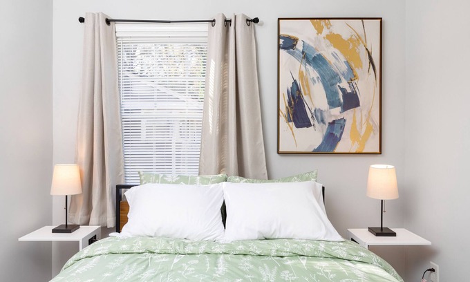 Charlotte House | Cozy Retreat Near Arts District with Spa & Hot Tub