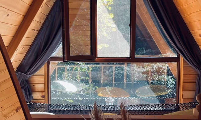 Hemsin Hotel | Cozy Felamur Dağ Evi: Family-Friendly with Breakfast Included