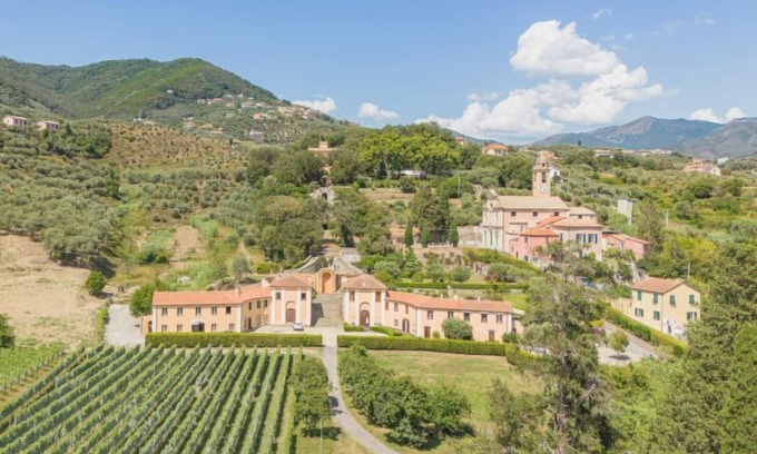 Santo Stefano del Ponte Apartment | Pet-Friendly Oceanfront Retreat: Felicita e Pietro