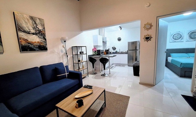 Cunucu Abao Apartment | Felicity Apt - Cozy Retreat with Pool and Spa Access