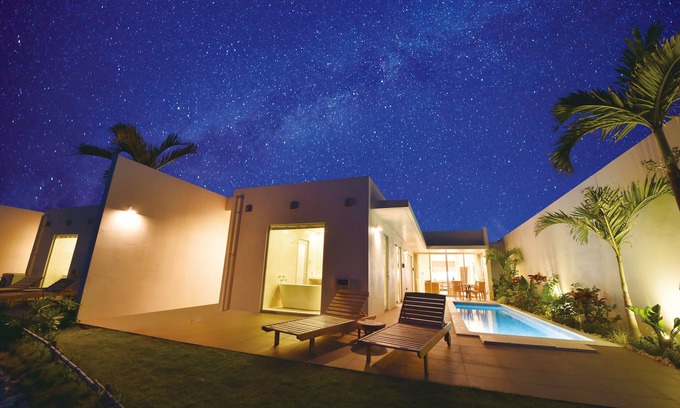 Ueno Villa | Oceanfront Bliss at Feliz Villa Suite Miyakojima Ueno