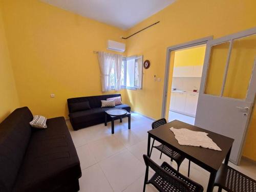 Haifa Apartment | Family-Friendly Retreat at Fellini Marcello Garden