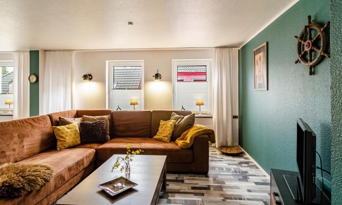 Heppens Apartment | Femeer 02: Guest Rated 9.6 with Pet-Friendly Amenities