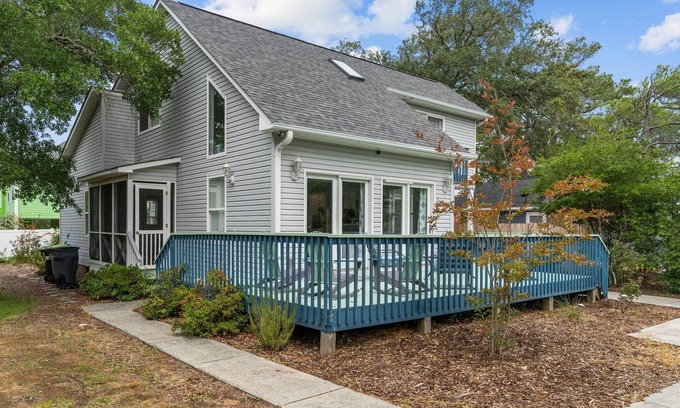 Tranquil Harbour House | Pet-Friendly Retreat: Steps from the Beach with Pool Access