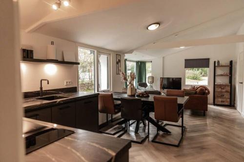 Exloo House | Family-Friendly Retreat at Fenna's Holiday Home - Rated 8.8