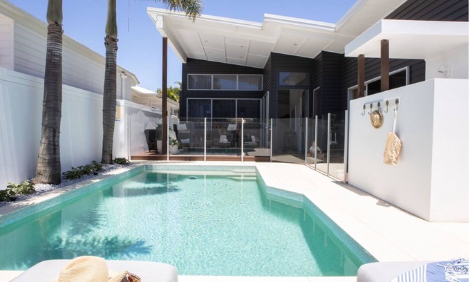Kingscliff House | Designer Beachside Home: Fenne’s On Banzai with Ocean View