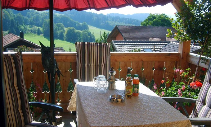 Rittsteig Apartment | Family-Friendly Ferienhaus Baumann with Kitchen Amenities