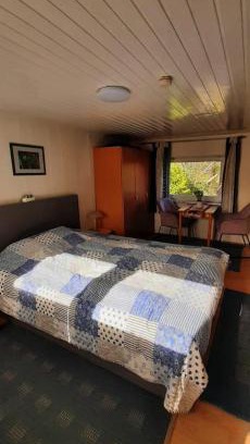 Albertsdorf Apartment | Ferhaus-Albertsdorf-am-Dorfteich-Wohnung-4