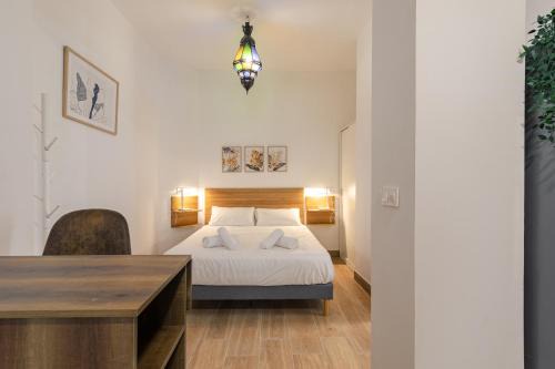 Feria House | Feria Corner