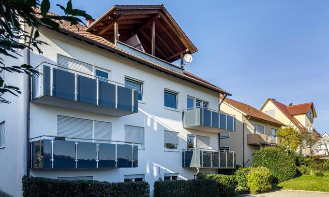 Schnetzenhausen Apartment | Experience Relaxing Getaways at Ferien am See 7