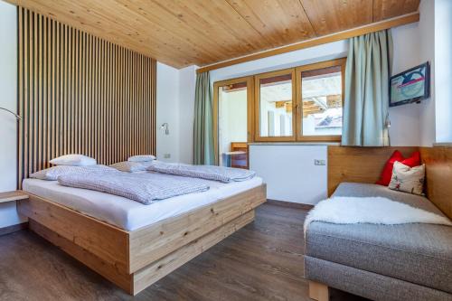 Maria Alm am Steinernen Meer Apartment | Oceanfront Retreat at Feriennest Leitner - Guest Rated 9.5