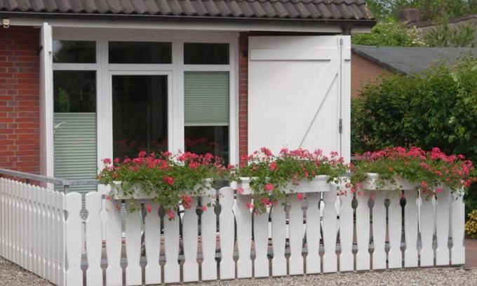 Niebuell Apartment | Discover Family-Friendly Fun at Ferien auf der Burg
