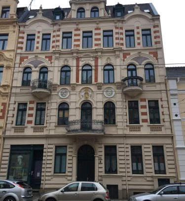 Sudstadt Apartment | Child-Friendly Ferien Central: Rated 9/10 by Guests
