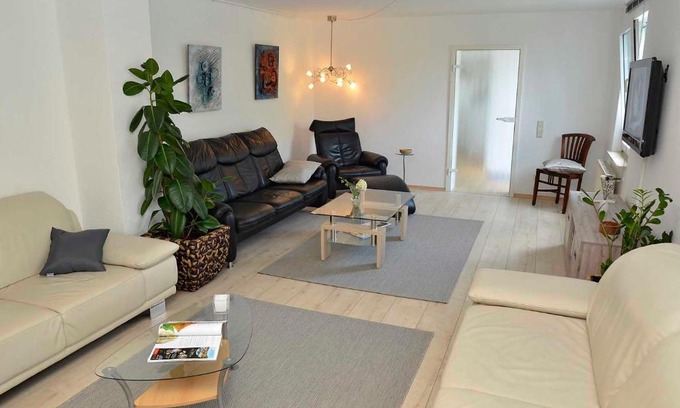 Neustadt-Stadtmitte Apartment | Stunning Oceanfront Ferienwohnung Uhuherz - Rated 9.6/10