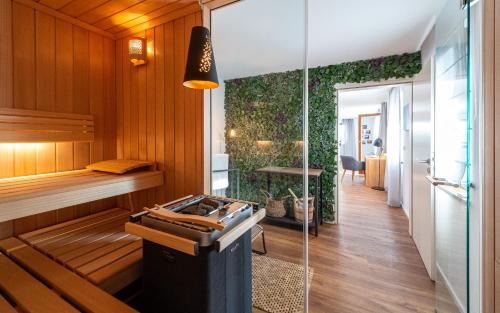 Zech Apartment | Indulgent Ferien-Lodge Lindau with Private Sauna & Lake Access
