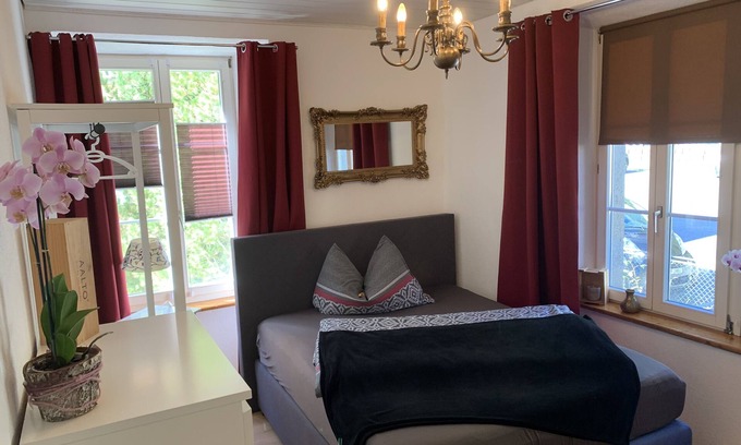 Gurtnellen Apartment | Comfortable Getaway Near Andermatt with Spa and Hot Tub