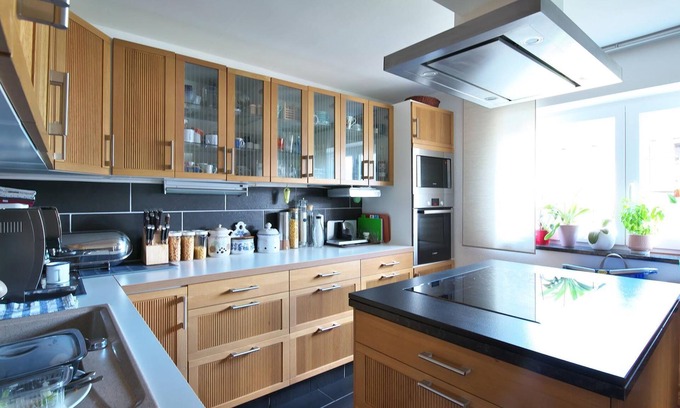Bad Goisern Apartment | Relax at Ferien Oase: Family-Friendly Retreat in Österreich