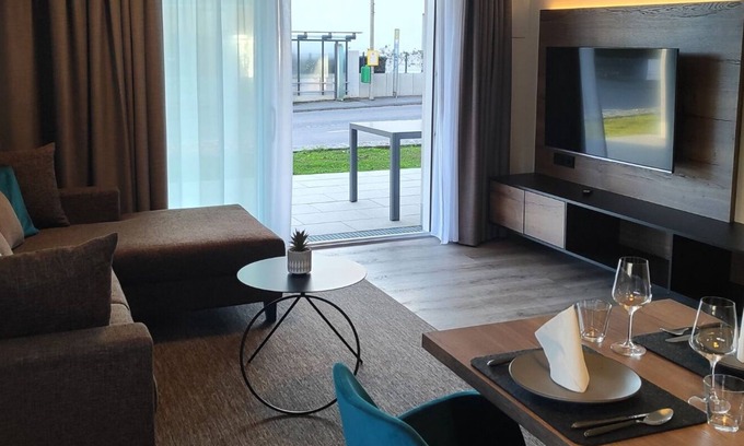 Waggershausen Apartment | Relaxing Retreat at Ferienappartementhaus Stock Nr. 2