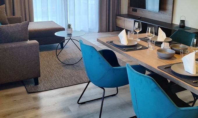 Waggershausen Apartment | Top-Rated Ferienappartementhaus Stock with Family Amenities