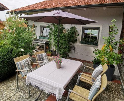 Teisendorf Apartment | Top-Rated Family Retreat: Ferienappartement Stutz Awaits
