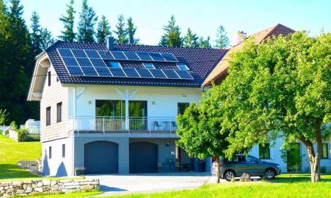 Vorderweißenbach House | Family-Friendly Ferienbauernhof Koller with Oceanfront Views