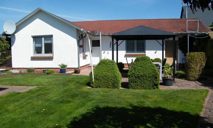 Ueckermuende House | Seaside Family Retreat: Ferienbungalow Meerjungfrau Ueckermünde