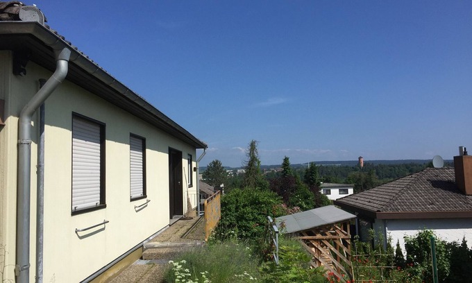 Nordstetten House | Family-Friendly Ferienbungalow Rauschbartblick with Kitchen