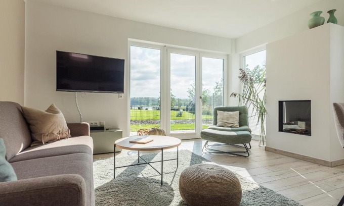 Krakow am See House | Relaxing Retreat at Feriendomizil im Luftkurort - Oceanfront