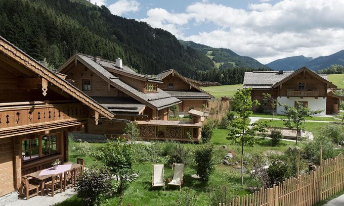Grossarl Resort | Discover Feriendorf Holzlebn: Pet-Friendly Retreat with Hot Tub